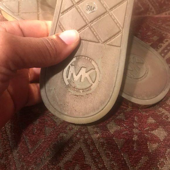 Michael Kors tri color sandals - Picture 6 of 6